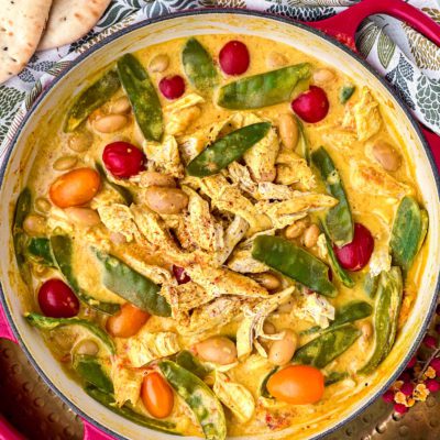 Curry met pulled chicken en peultjes