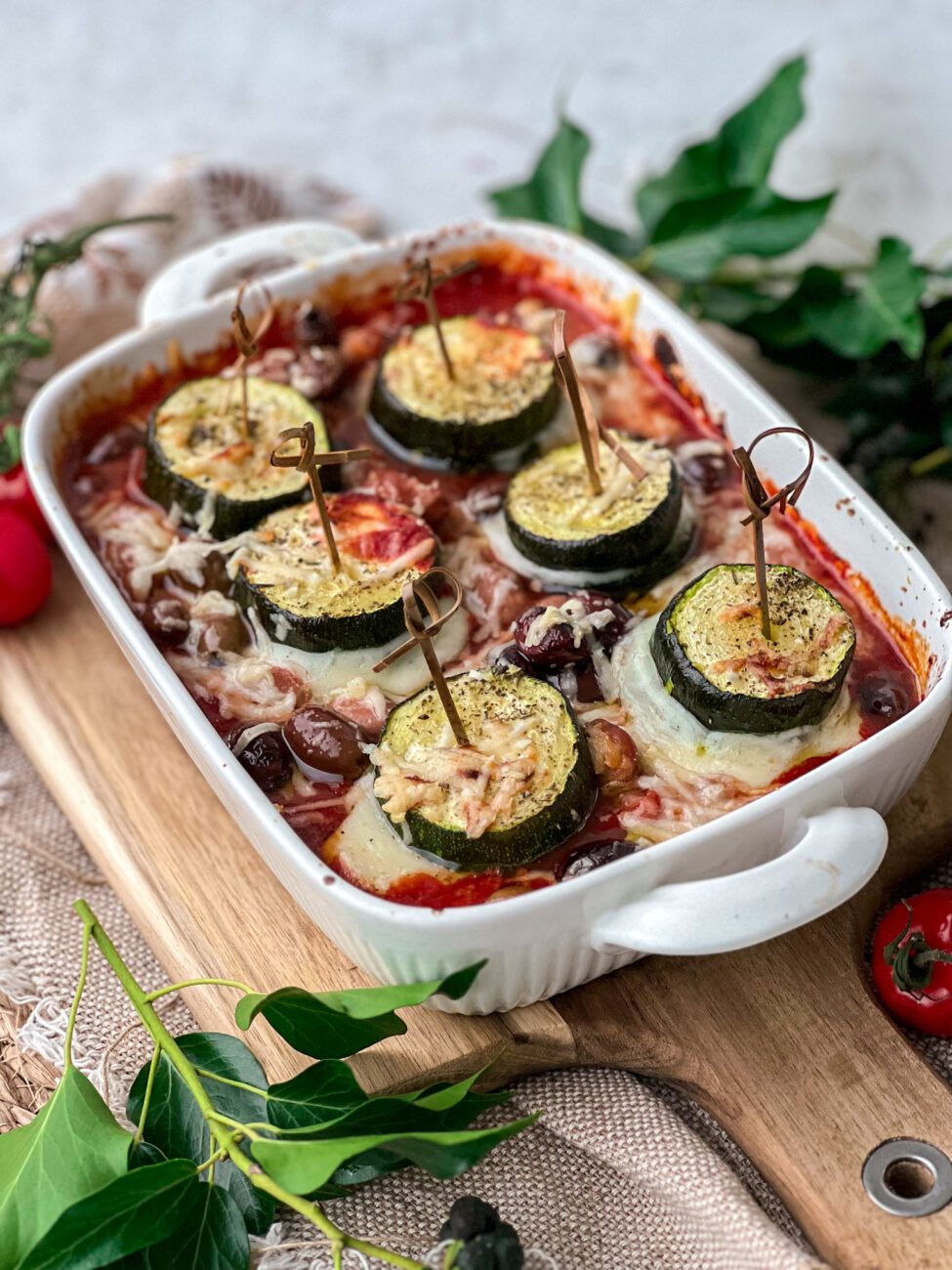Courgette torentjes in tomatensaus